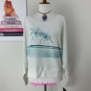 Chaser Graphic Raglan-Sleeve Sweatshirt